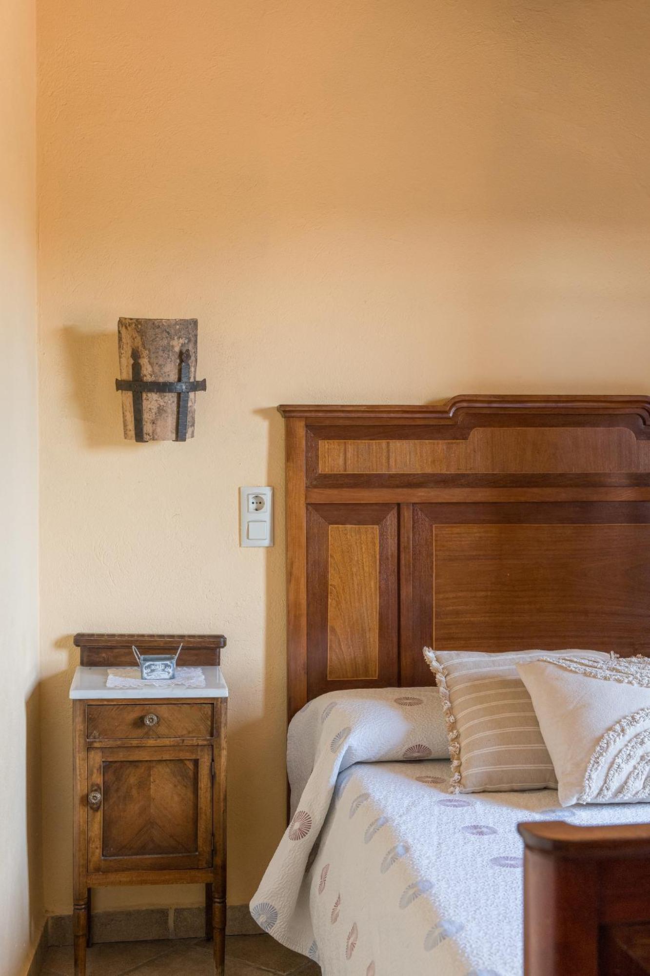 Cal Carulla Guest House L'Astor Luaran gambar